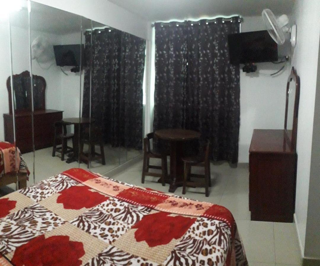 Hostal Suenos Lima Kültér fotó